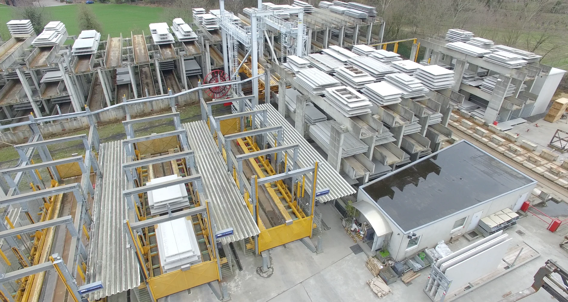 Stockyard organization and logistics for prefabricated components